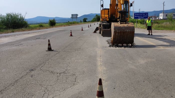 Държавата подкрепи изграждането на пътна инфраструктура до голям инвестиционен проект в община Самоков