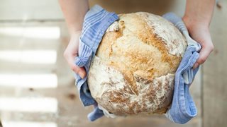 Как да избираме и съхраняваме хляба и с какво да го ядем