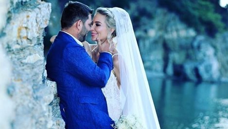 Нови снимки от гръцката сватба на Антония Петрова и Ивайло Батинков