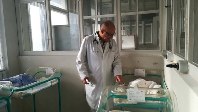 7 бебета проплакаха през празничните дни в болницата в Горна Оряховица