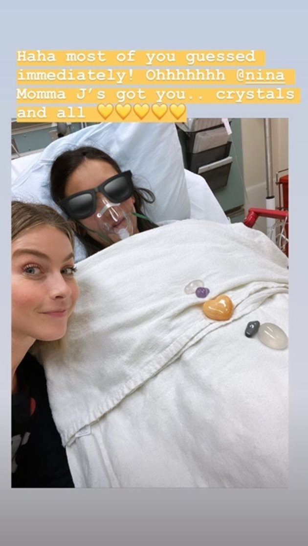 Нина Добрев в болница СНИМКА: Инстаграм/juleshough