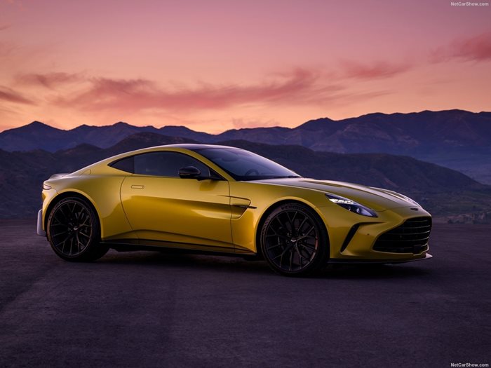 Aston Martin основно обнови модела Vantage. Снимки: Aston Martin