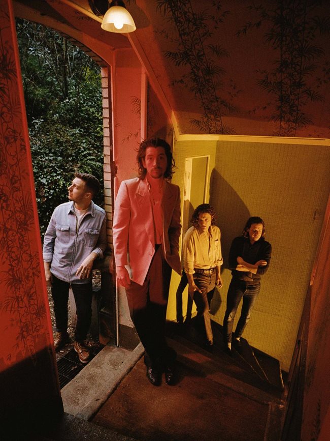Билетите за Arctic Monkeys свършиха за рекордно кратко време.