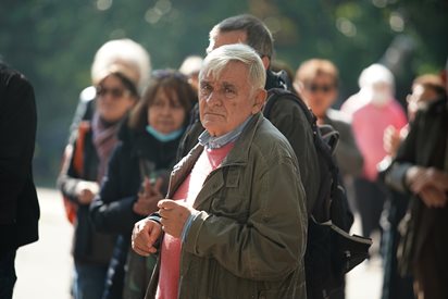 Стотици се поклониха пред Джони Пенков