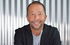 Известният диджей от 90-те Dj BoBo включи  България в турнето си