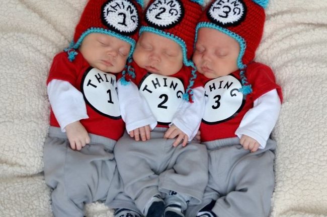 Трите бебета Томас, Мейсън и Люк се родили 6 седмици по-рано, но изглеждали в отлично здраве.