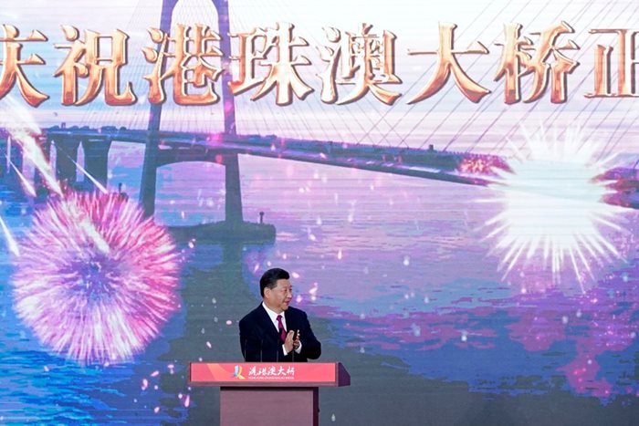 китайският президент Си Цзинпин Снимки: Ройтерс