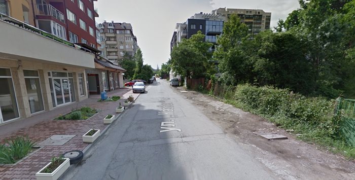 Улица „Казбек” в столичния квартал „Манастирски ливади” се оказа частна собственост. Снимка: Google Street View