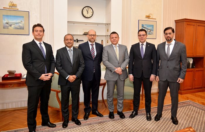 Министрите Алексиев и Пулев с представителите на "Абу Даби Портс Груп".