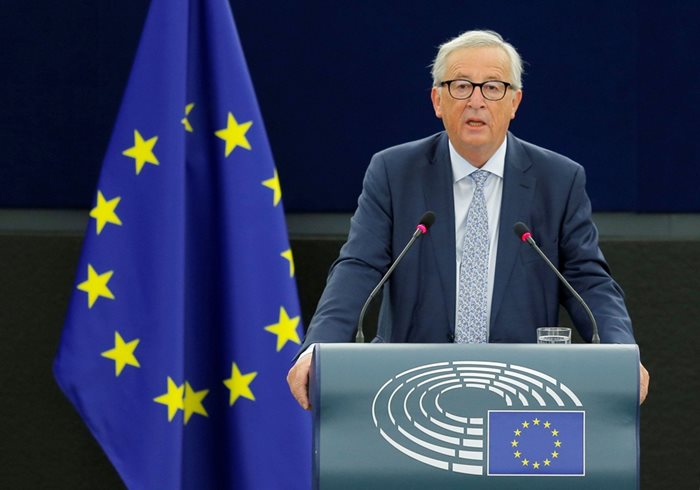 Юнкер говори на прощалната си реч за състоянието на ЕС.  СНИМКА: РОЙТЕРС