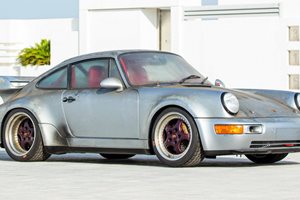 Porsche 964 Carrera RSR 3.8 от 1993 г. Снимки: Bonhams.