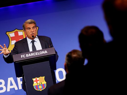 Президентът на "Барселона": Дългът ни е 1,35 млрд. евро, 103% са за заплати