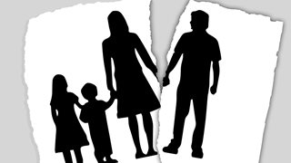 Има ли живот след развода и как да въведем децата в него?