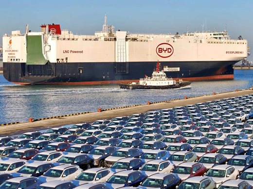 Европейските пристанища са задръстени от китайски електрически коли
