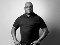 Слушаме Carl Cox през април на живо