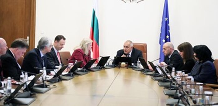 Бойко Борисов на среща с експерти от Държавния департамент по енергетика на САЩ СНИМКИ: Министерският съвет