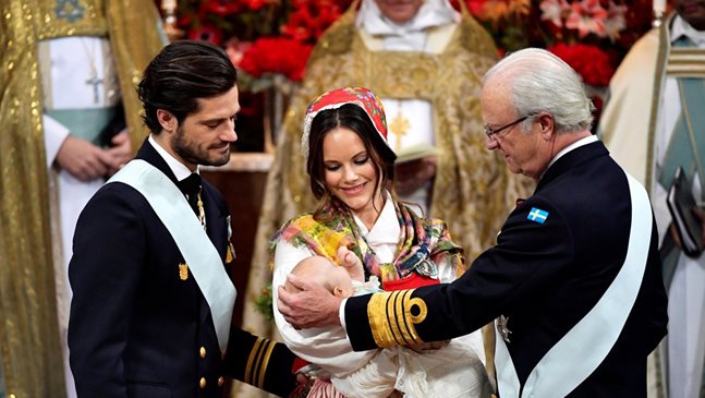 Кръстиха най-новия член на шведското кралско семейство Габриел (Снимки)
