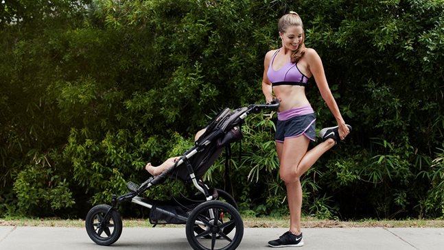 Златните съвети за джогинг по време на разходка с бебешката количка