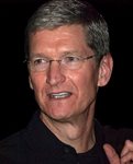 Шефът на Apple призна: Да бъда гей е сред най-хубавите дарове, които Бог ми е дал