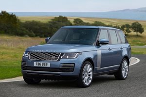 Най-често се клонират скъпи автомобили като този Range Rover. Снимки: производителите