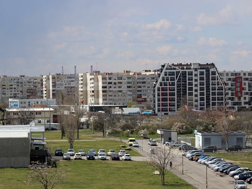 Предупреждение и отвън: В България има риск от имотен балон