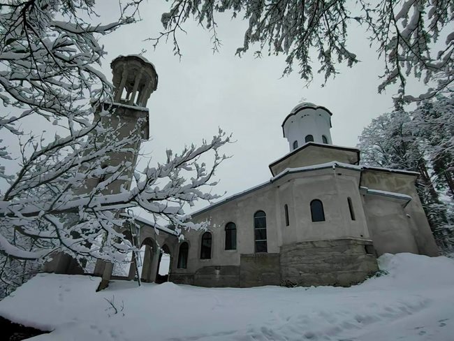 Вонеща вода