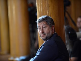 Христо Иванов: Пеевски не взема ролята на премиер