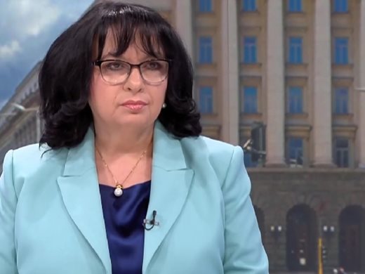 Теменужка Петкова: Нямаме притеснения за "Балкански поток", думите на ПП-ДБ са жалки брътвежи