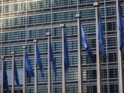 Унгария и Полша спират парите за COVID-19 в ЕС, слагат вето на бюджета