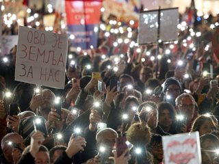 Обвиниха трима за пропуски в техническия контрол на жп гарата в Нови Сад