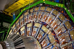 Ускорителят CMS, където е открит Хигсбозонът. 
СНИМКИ: ВАСИЛ ПЕТКОВ