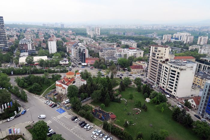 Заради продължаващото нарастване на заемите за покупка на жилище централната банка определи критерии, които стават задължителни при отпускане на финансирането. 
СНИМКА: “24 ЧАСА”