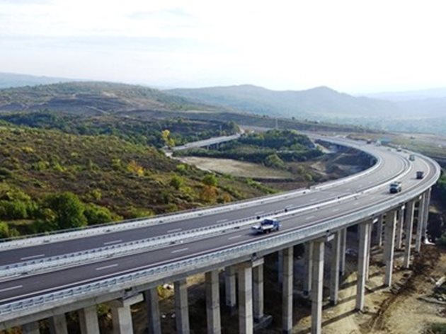 Лот 2 на магистрала “Струма” бе открит в края на октомври 2015 г.