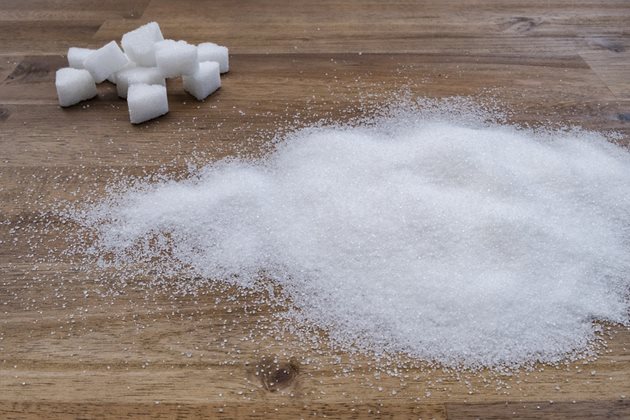 Средностатистическият британски мъж консумира 67 грама захар дневно, което води до увеличение на отклоненията в настроенията му с една пета  СНИМКА : Pixabay