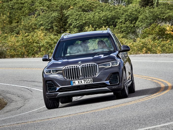 BMW X7