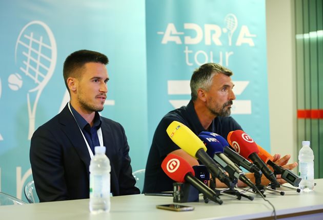 Горан Иванешевич (вдясно) с Джордже Джокович, директор на Adria Tour. 