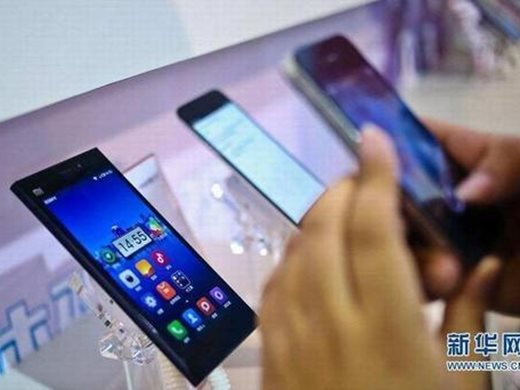 Пазарът за смартфони в Китай се съживява