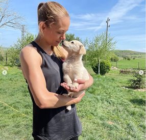 Йоанна Темелкова събира певци и актьори в благотворителен фестивал за приют на кучета