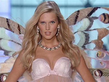 „Шоуто на Victoria’s Secret’ 2011” – ексклузивно по bTV Lady