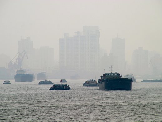 Китайското екологично министерство предупреди: "задънена улица" в борбата със смога