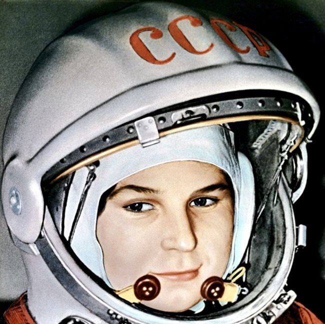 Най-известната снимка на Валентина Терешкова, която стана символ на женския пробив в Космоса.