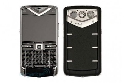 Задава се първият Vertu с QWERTY клавиатура