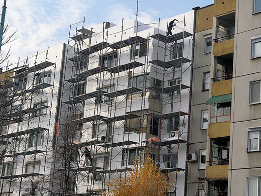 Парите за обновяване на сградите - от фонда за декарбонизация