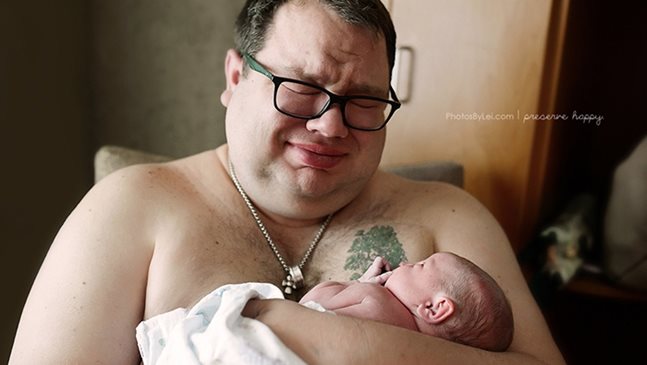Емоцията на един баща от раждането на дълго чаканото му бебе