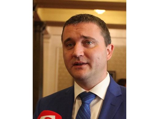 Владислав Горанов: Капитализацията на 
ПИБ през Българската банка за развитие 
е правилното решение