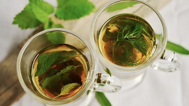 3 чая, които ще облекчат симптомите на следродилна депресия