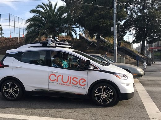 В Сан Франциско тръгват таксита без шофьори