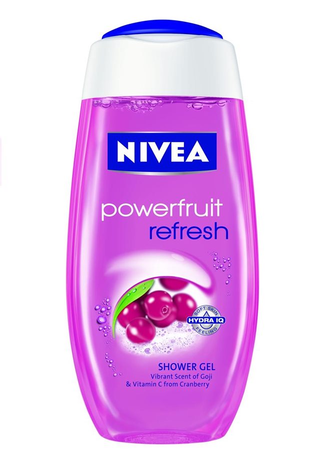 NIVEA Powerfruit Refresh е в опаковка от 250 мл, с високо съдържание на витамин С, придобит от червена боровинка. Той освежава и ободрява кожата. Възстановяващият аромат на годжи бери вдъхновява сетивата и зарежда с енергия за цял ден
