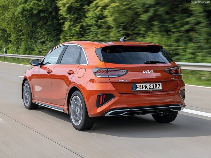 Kia Ceed 1,6 CRDI е единственият пестелив дизелов автомобил извън европейските модели. Снимка: КИА