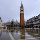 Площад "Сан Марко" във Венеция отново потъна под вода